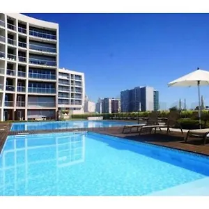 https://charming-apartment-with-balcony-pool.hotels-lisbon-portugal.com